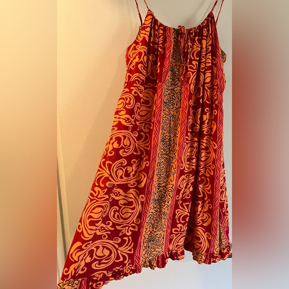Manuhealiʻi dress